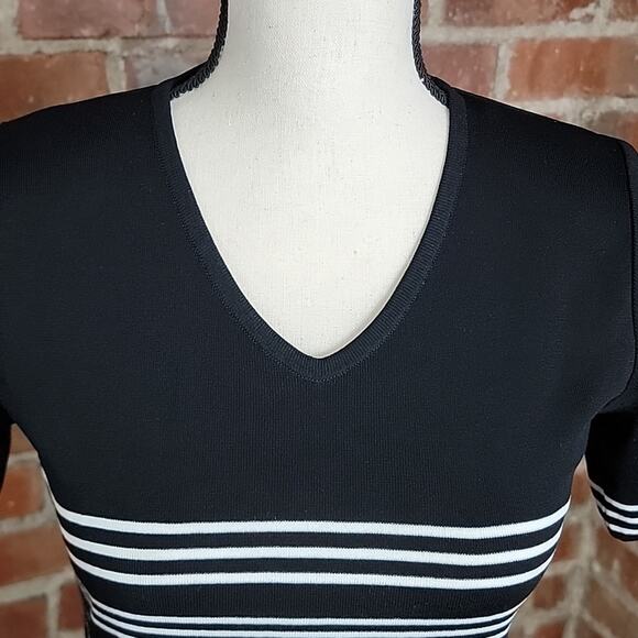 Misook Women's Black White Stripes Acrylic Knit Tunic V-Neck Blouse XS - Picture 3 of 13